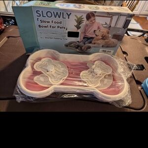 Slow Feed Dog Bowl with Bone Design